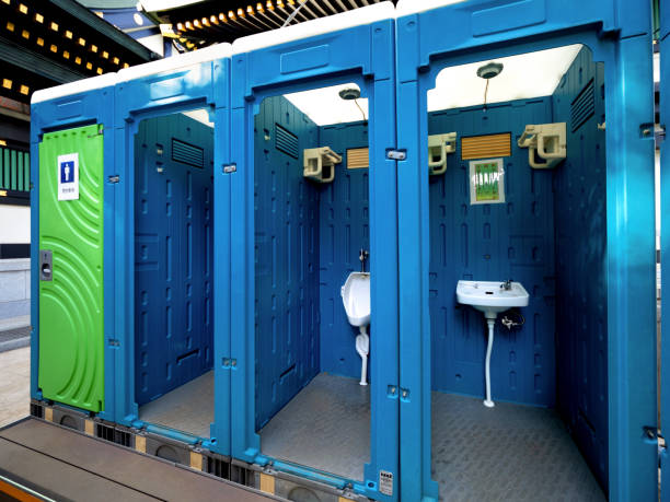 Best Emergency porta potty rental  in Menasha, WI